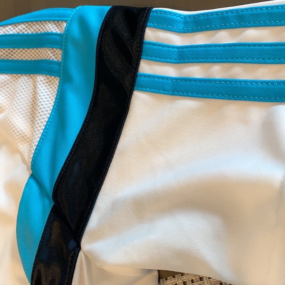 Adidas NWOT Chelsea Football Club Jersey - Picture 4 of 7